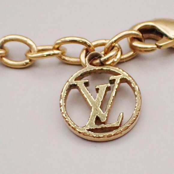 LOUIS VUITTON Logo LV&ME Chain Long Necklace T Motif Gold M61075 Italy 30KB174 - Picture 14 of 14